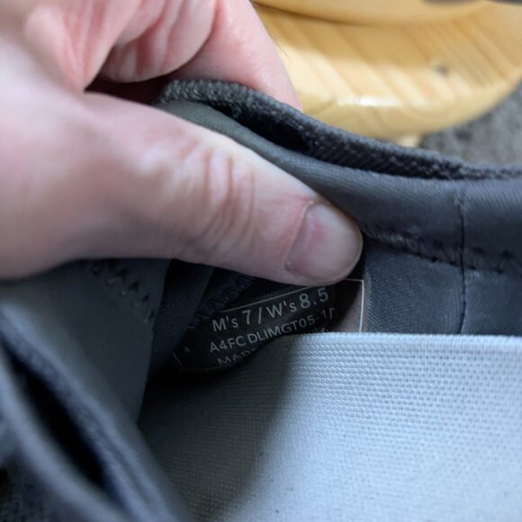 Kizik Lima Handsfree Sneaker Women Size 8.5 Wide Gray Knit Athletic Running Shoe - Picture 7 of 8